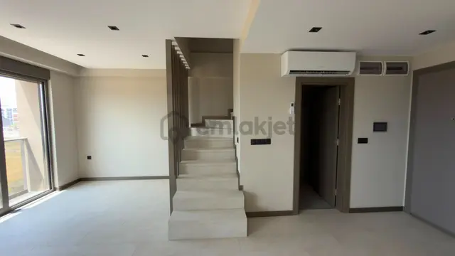 Turvilla'dan Aksu Altıntaş Asena Residence'de 4+1 Kiralık Dublex 4