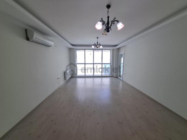 Kuşadası Ege Mahallesinde Satılık Masrafsız 3 Oda 1 Salon Daire 5
