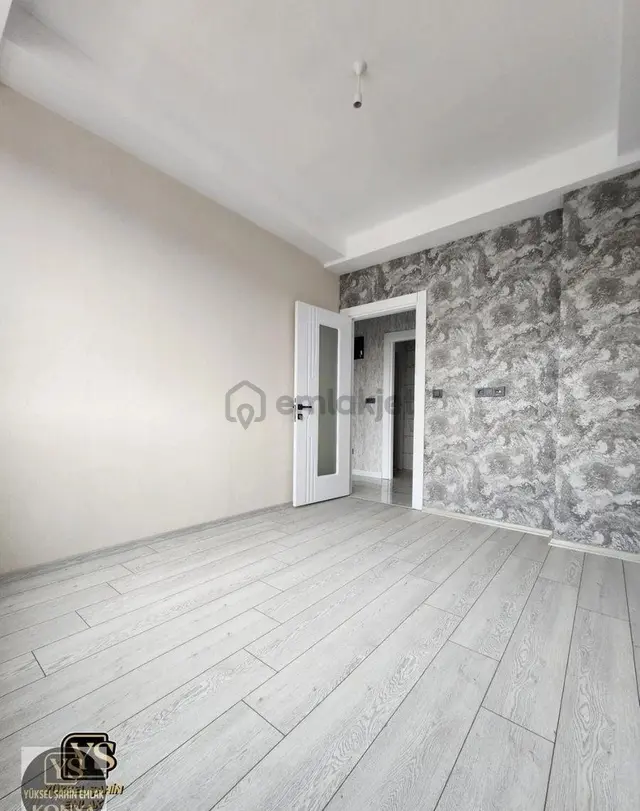 Yüksel Şahinden Mete Konakları Pazar Yeri Yakını Asansörlü 2,5+1 Satılık Daire 3
