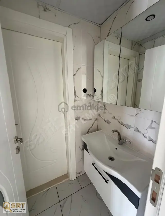 Şeker Mah. Kiralık 4+1 Daire 3