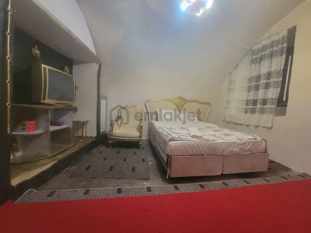 Merkezi Lokasyonda Günlük Kiralık 1+1 Daire 3