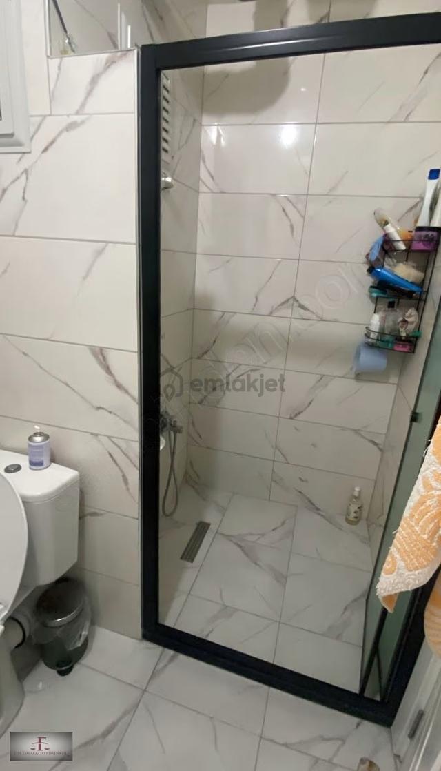 Bahçelievler Yenibosna Çobançeşme Mah Satılık 2+1 Daire 5