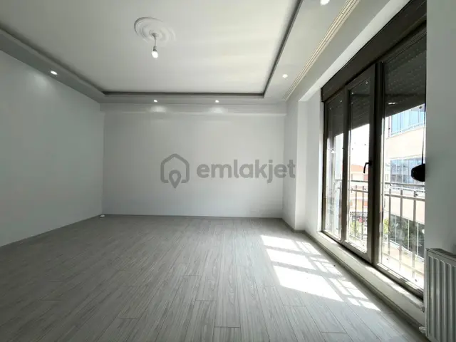 Referans'tan Altınkum'da Denize 400 Mt Asansörlü Doğalgazlı 3+1 Dubleks 2