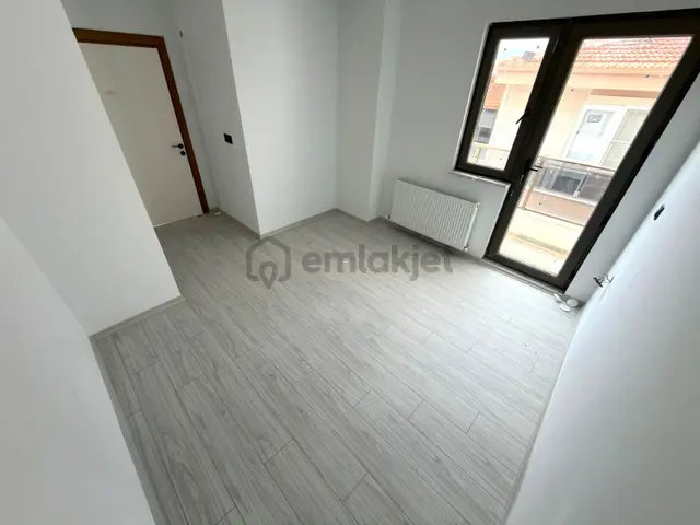 Referans'tan Altınkum'da Denize 400 Mt Asansörlü Doğalgazlı 3+1 Dubleks 3