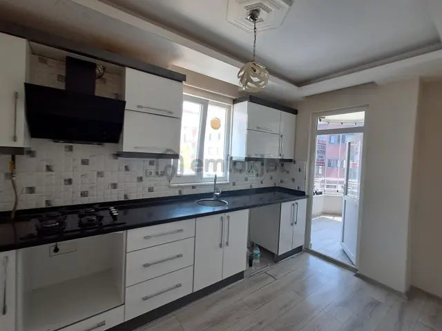 Samsun Atakum Mevlane 3+1 Tramvay Durağına Yürüme Kiralık Diar 5