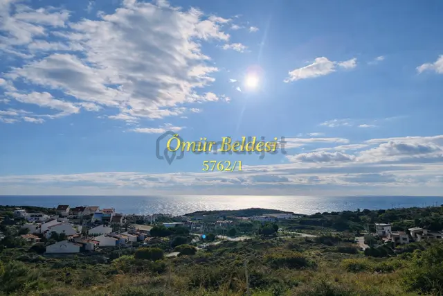 Rw Akar // Deniz Manzaralı Villa İmarlı Arsa 1