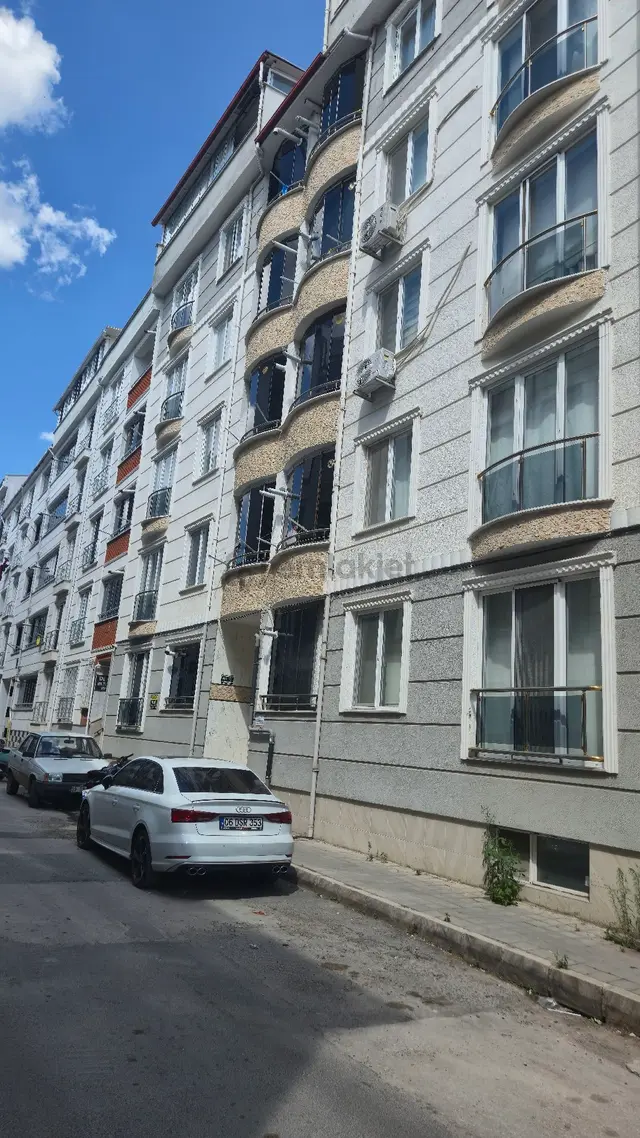 Kırklareli Merkez Karakaş Mahallesinde 2+1 Kiralık 1