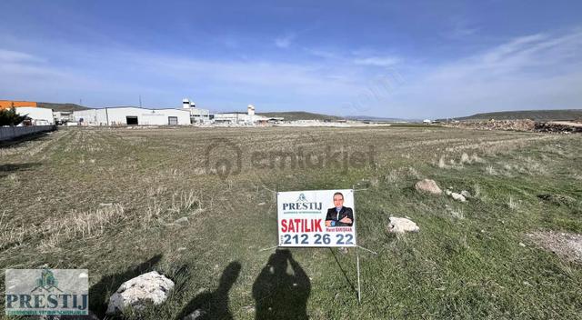 Gebeceler Yolunda Fabrikaların Hemen Yanında Tarla 3