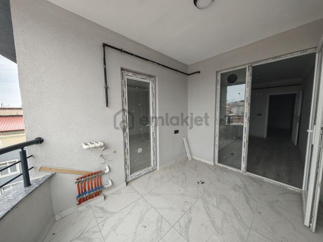 Hisar'dan Şehrin Merkezinde Deniz Mnz. Bulvara Cephe 3+1 Daire 5