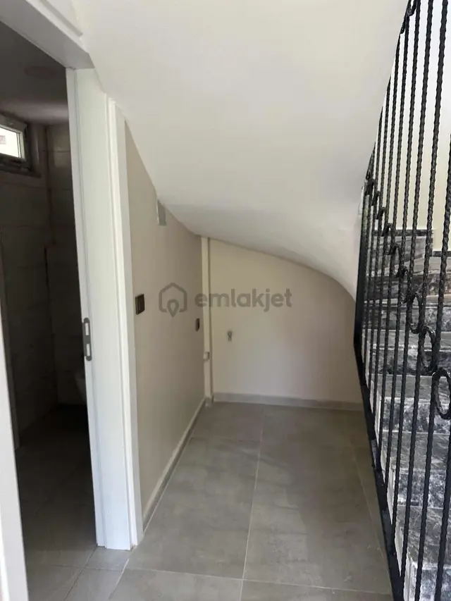 Ortaca Cumhuriyet Mahallesinde Kiralık 4+1 Geniş İkiz Villa 2