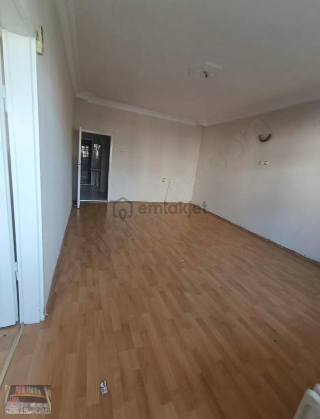 Mes Emlak'tan Pazar Pazarı Karşısı 2+1 Kiralık Kupon Daire 5
