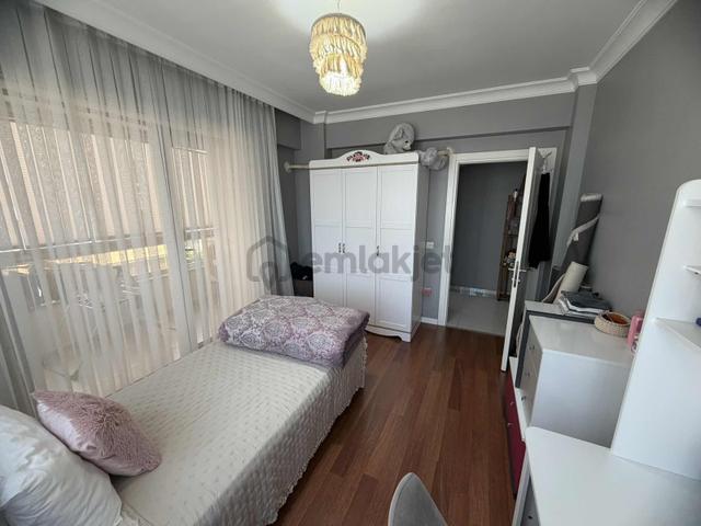 Millet Mah. Asilkent Sitesinde 3+1 Satılık Arakat 2