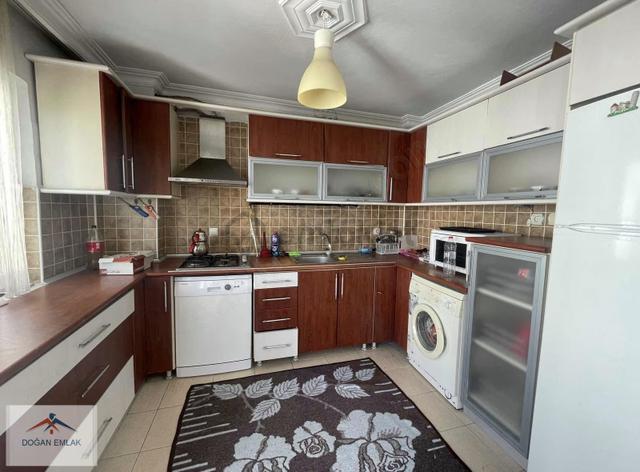 Manisa Yunusemre Merkez Efendide 2+1 Eşyalı 90m2 Daire 1