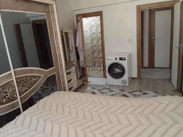 Gülveren Mah 3+1 Ara Kat İçi Yapılı Asansörlü 3