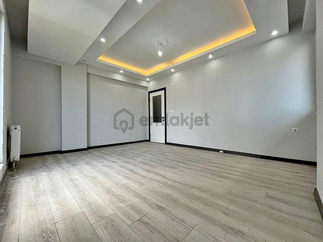 Az-er Yapıdan Arakat 2+1 İskanlı Satılık Daire 4