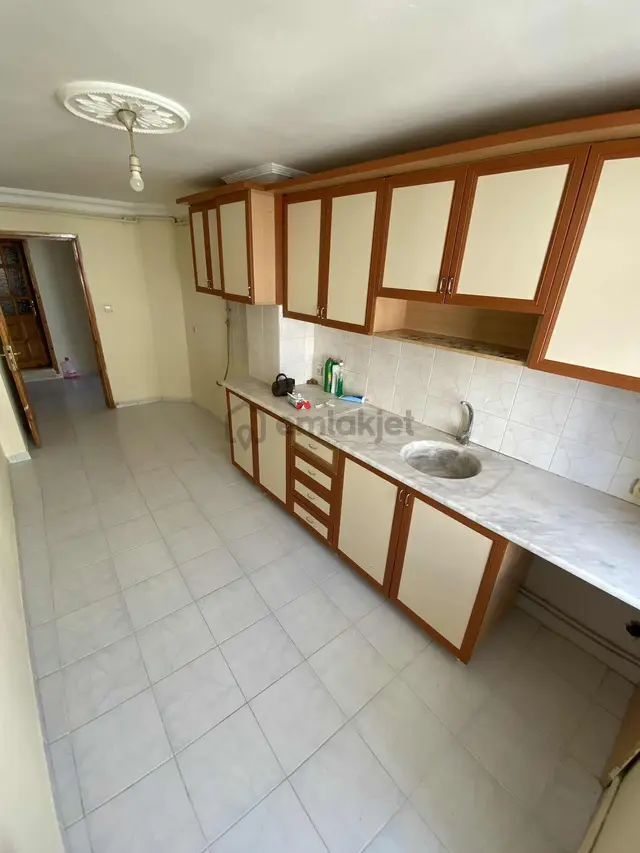 Hisar'dan Anayola Cephe 3+1 5.kat Deniz Manzaralı Kiralık Daire 3