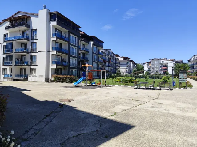 Kocaeli İzmit Yahyakaptan Myra 3 Arakat 1+1 Boş Satılık Daire 1