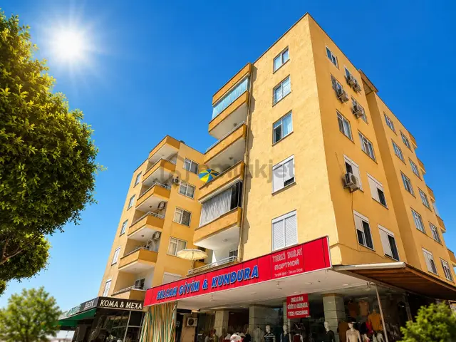 Alanya Mahmutlar'da Merkezi Konumda 2+1 Eşyalı Daire 1