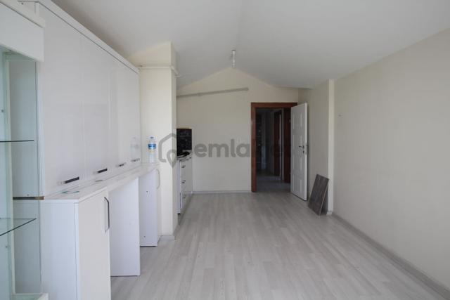 Paşacaık Mahalesinde Sıfır Ayarında Kiralık 2+0 Daire (kapıcı Dairesi) 5