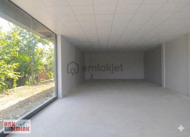 Hak Emlak'tan Darıcı Mah.de Otogar Yanı Kiralık 400m² Dükkan 2
