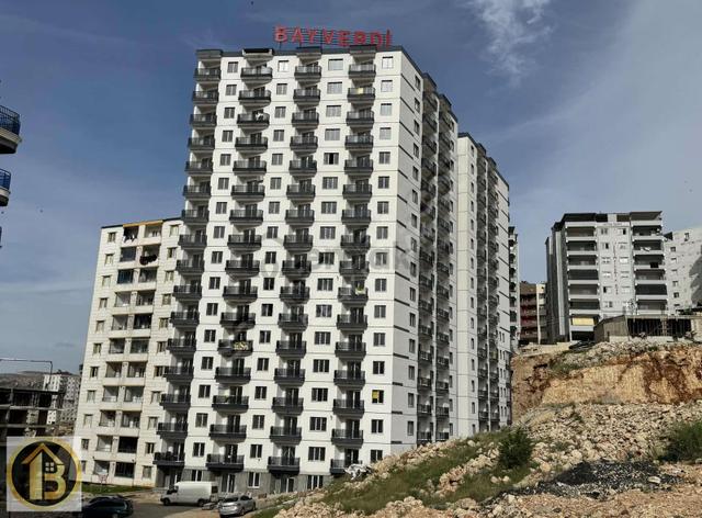 Hastane Yanı Eşyalı Kiracılı Satılık 2+1 Lüks Daire 4