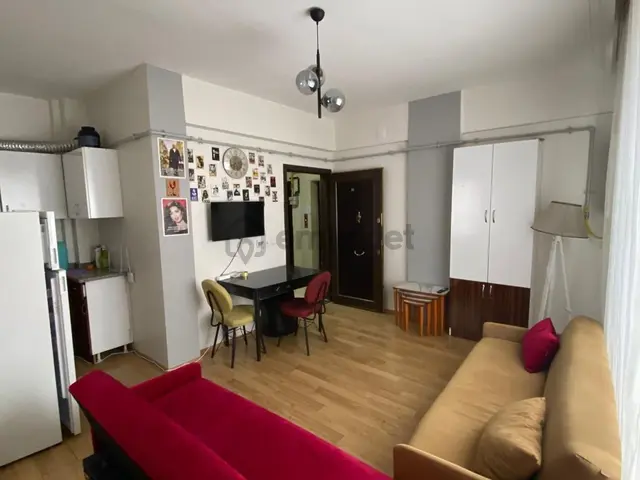 23 Nisan Mahallesinde Kiralık Eşyalı 1+1 Bakımlı Daire 1