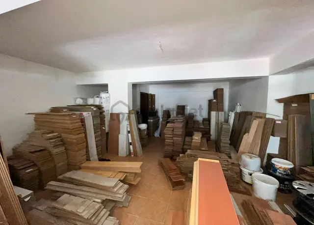 Karapürçek Mahallesinde Yatırımlık 85m2 Satılık Dükkan!!! 4