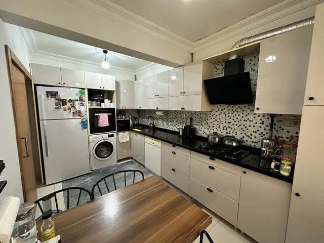 Seyrantepe'de Metroya 5dk 110m2 Şahane Satılık 2+1 Daire 1