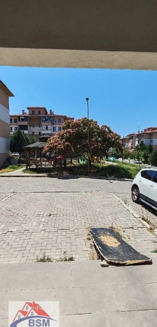 Bsm'den Karahasanlı Erdoğan Sitesi Kiralık Eşyalı Arakat Daire 3