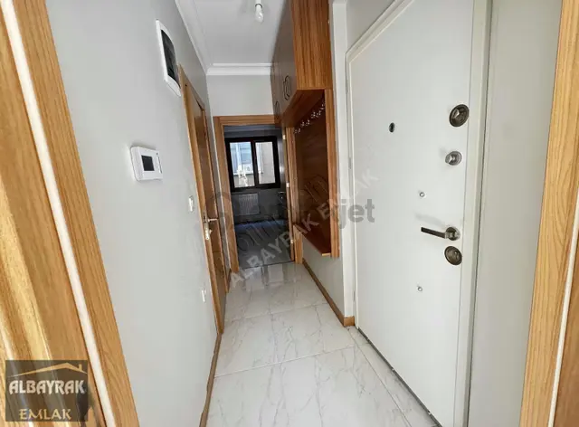 Albayrak Emlaktan Ara Kat Balkonlu Ebeveyin Banyolu Daire 5