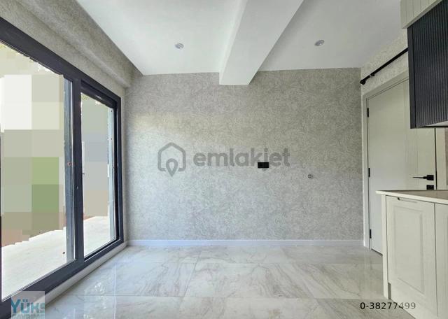Denizli Şemikler Mahallesinde 2+1 120 M2 Naz Bayrak Yakını Satılık Bahçe Katı 2