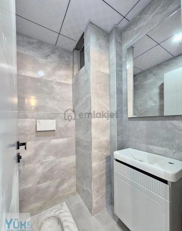 Denizli Şemikler Mahallesinde 3+1 150 M2 Naz Bayrak Mevkii Satılık Fırsat Daireler 5