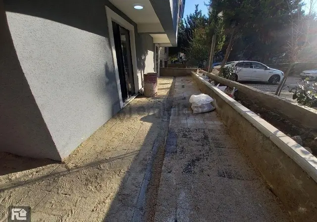 Fl Emlaktan 2 Yıllık Yeni Binada 1+1 Bahçe Kullanımlı 1 Eylülde Boş 2