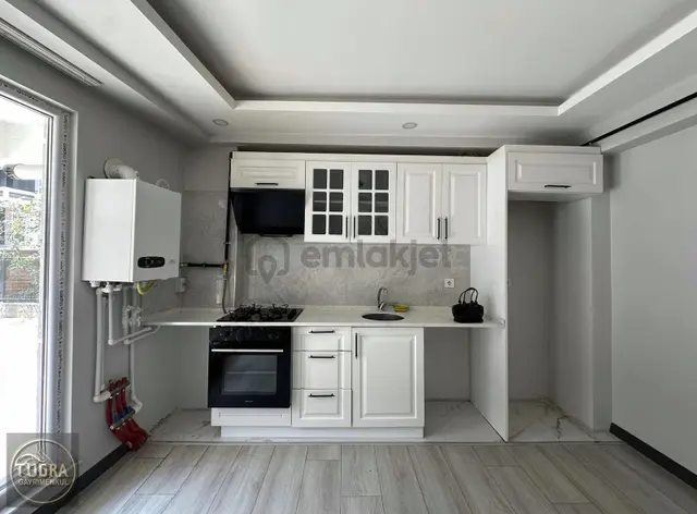 Tuğra'dan Çobançeşme Mah. 1+1 Kiralık Daire 2