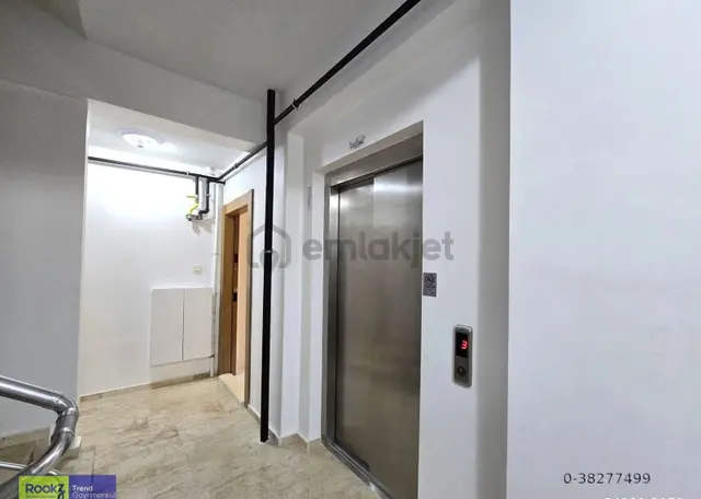 Sancaktepe, İnönü Mahha Merkezi Metroya Yakın 3+1 Satılık Daire 2
