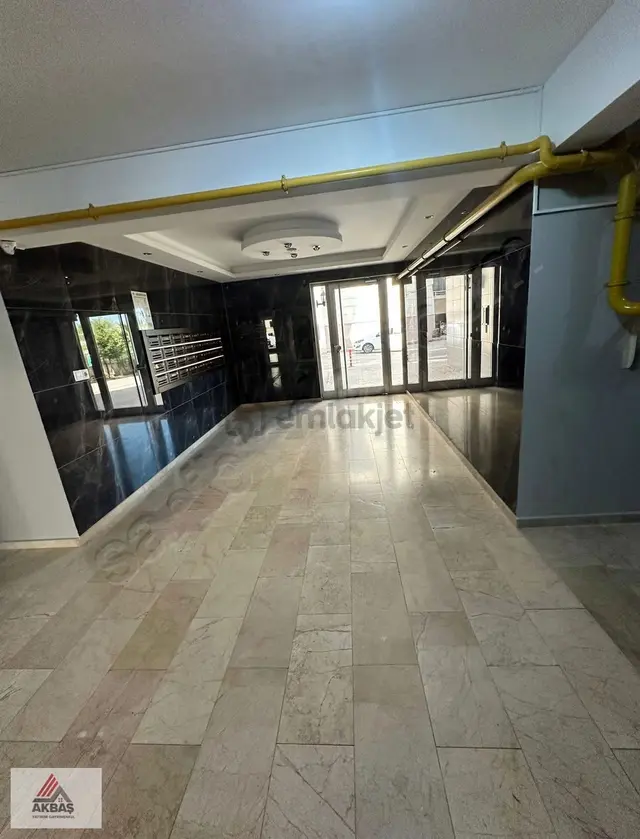 Akbaş'dan Meşe Tesislerinde Site İçinde Satılık 3+1 Daire 3