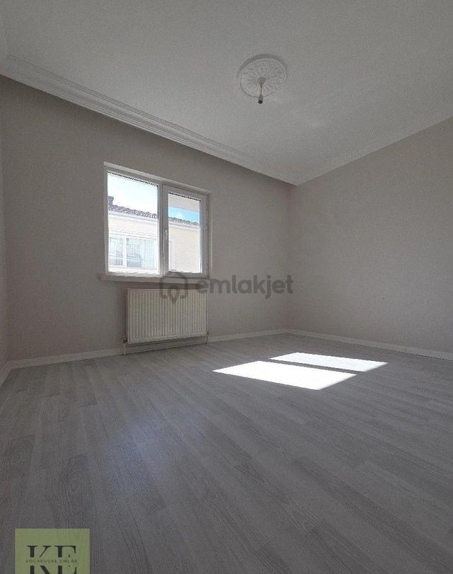 Sincan Ankara Mareşalda 3+1 Katta Yapılı Kiralık Daire 5
