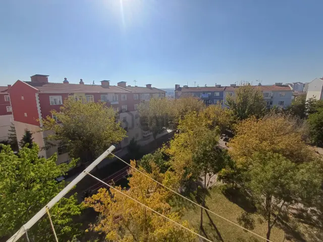 Sincan Fatih Mahallesinde Hastaneye Metroya Yakın 3+1 Kiralık Daire 3