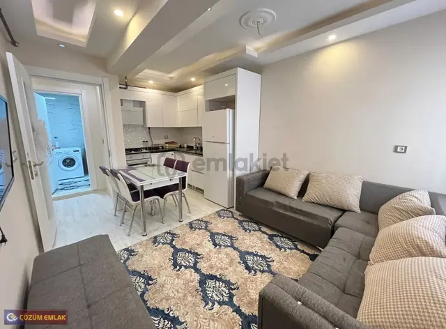 Çözüm Emlak'tan Muradiye İstasyon Bölgesi'nde 1+1 Eşyalı Kiralık 2