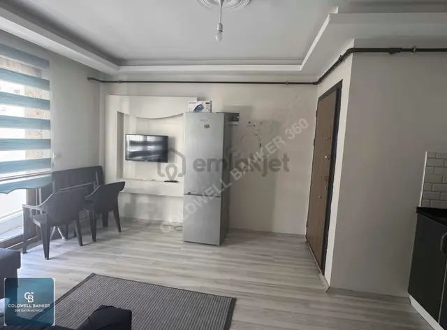 Merkezi Lokasyonda, Klimalı, Doğalgazlı, Eşyalı Kiralık Daire 3
