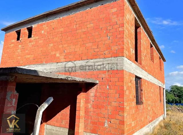 Vk Köprü Grup'tan Satılık Karkas Şeklinde Denize Yakın Villa 4