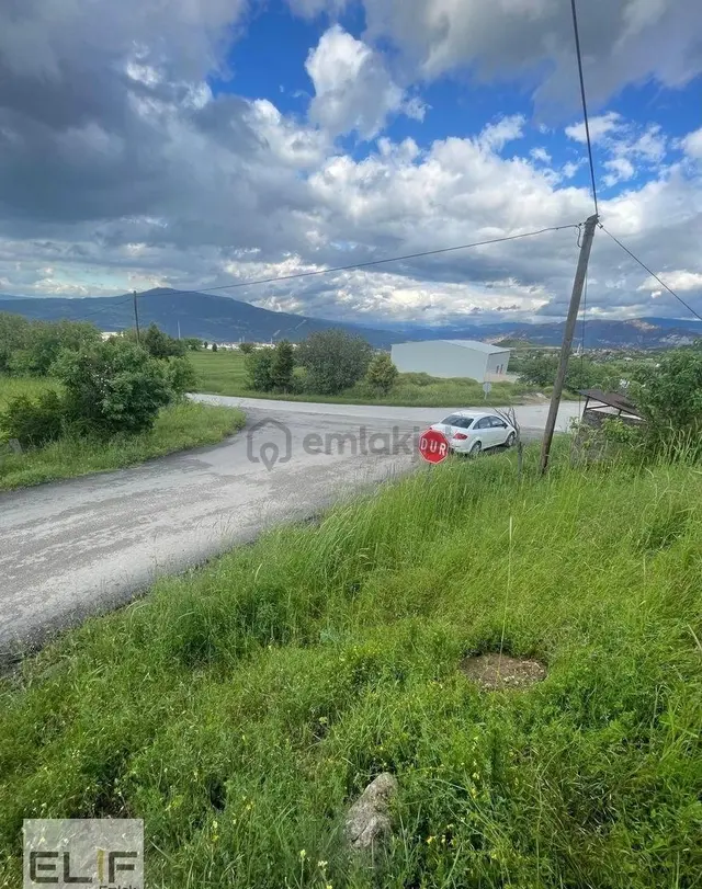 Kaleköy'de İki Yola Cepheli Tam Köşe Parsel Satılık Arsa 2