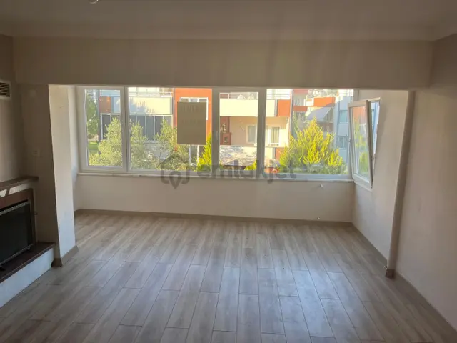 Altınoluk'ta Satılık 3+1 Dubleks Deniz Manzaralı Teraslı Daire 4