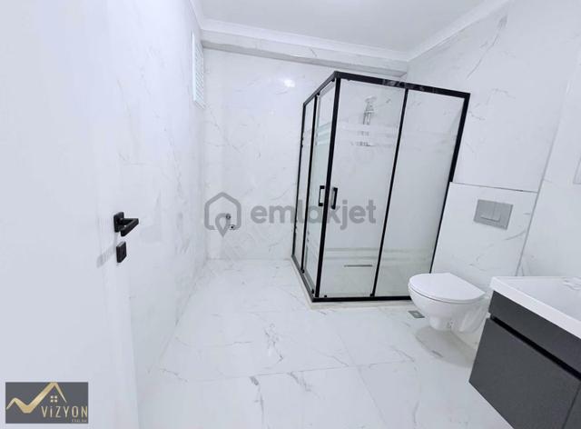 Vizyon Emlak'tan Fsm Cad Üzeri 2+1 90 M2 Asansörlü Ara Kat 4