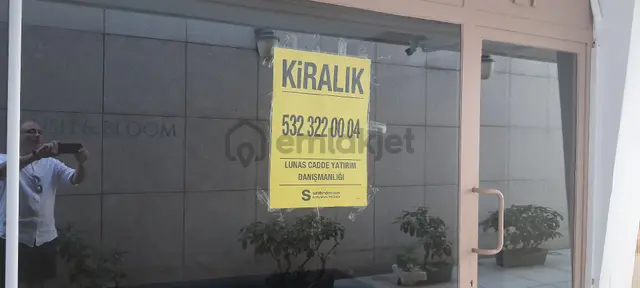 Lunas'dan Şaşkınbakkal Bağdat Cad.yan Cepheli Devirsiz Masrafsız Mağaza 2