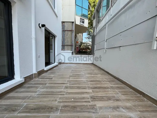 Sbell'den Beşevler Metro Yakını Yeni Binada Teraslı 2+1 2