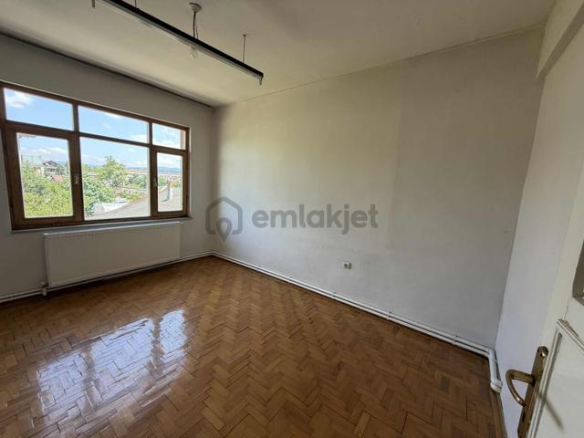 Enya'dan Düzce Merkez Derelitütüncü Mahallesi Kiralık 3+1 Daire 4