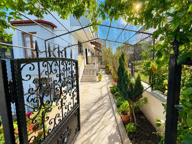 Yalova Merkez Kazım Karabekir Mh. Satılık İkiz Villa 2