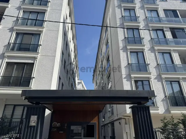 Aydınevler Marmara 2 Sitesi'nde 2+1 70 M2 Satılık Daire 1