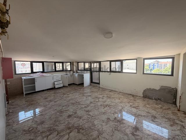 Yenibosna'da Eğitim Kurumuna Uygun 3.155 M² Komple Bina 4